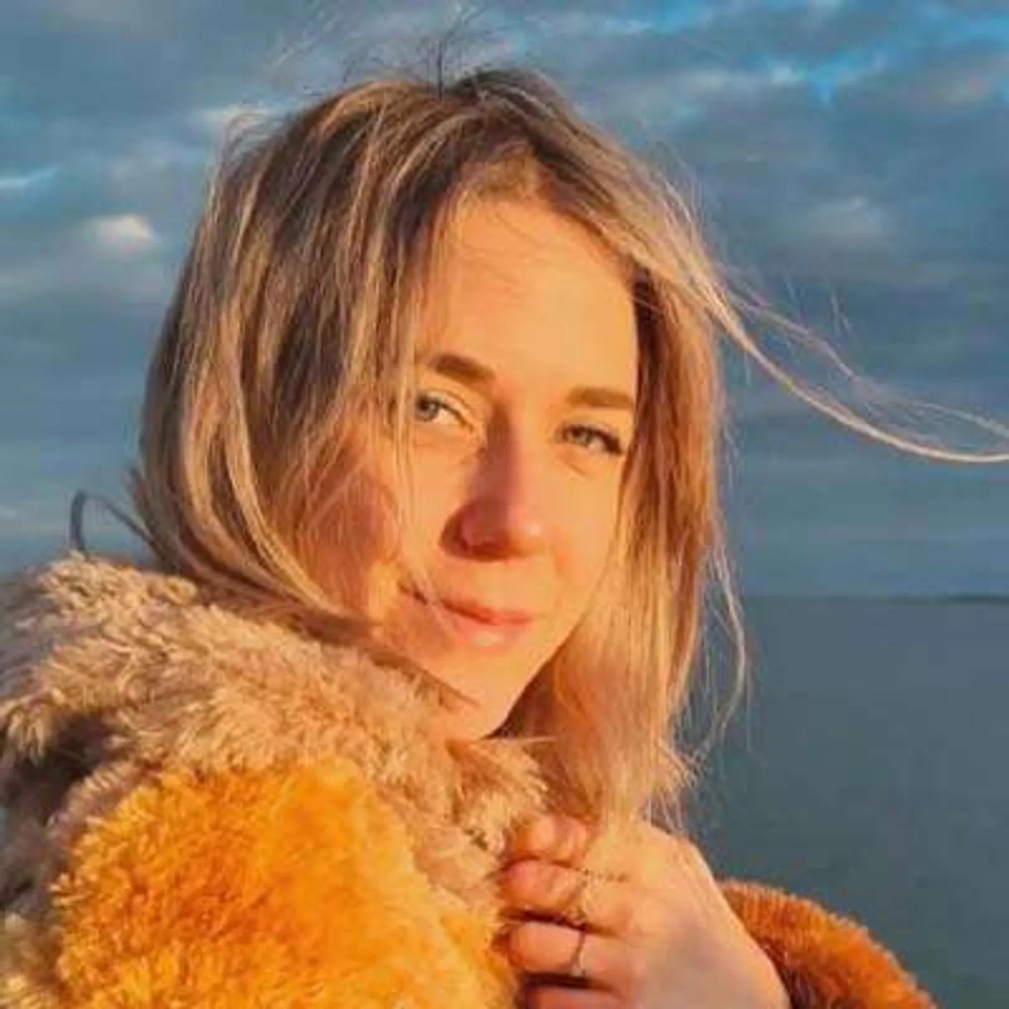 AKVA wallpapers - artbridge