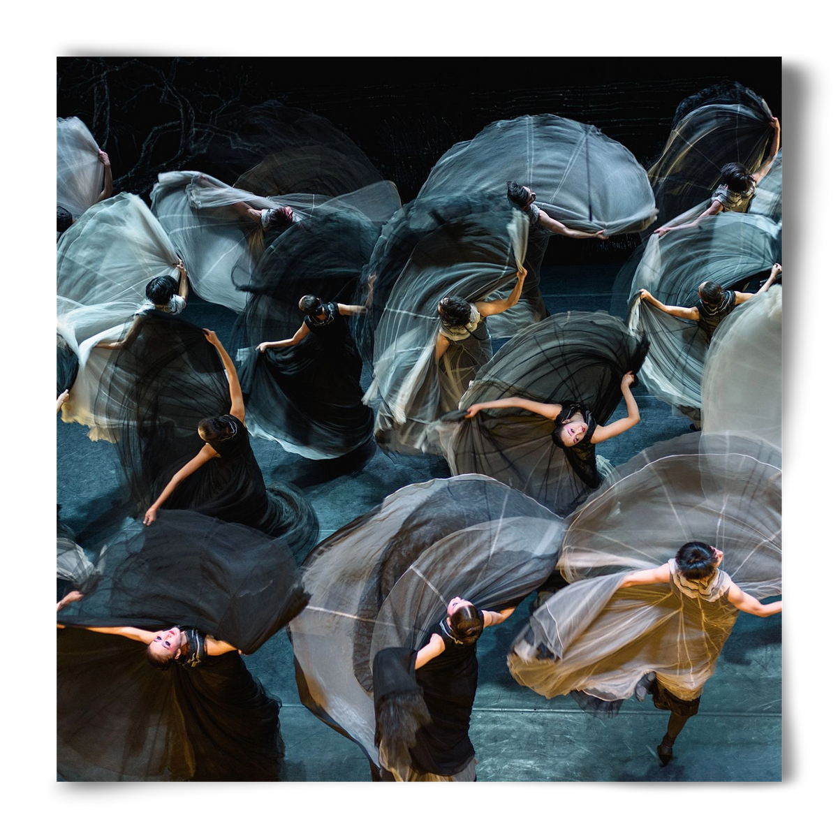 ocean of skirts 2 square, 50x50 cm, Keret nélkül