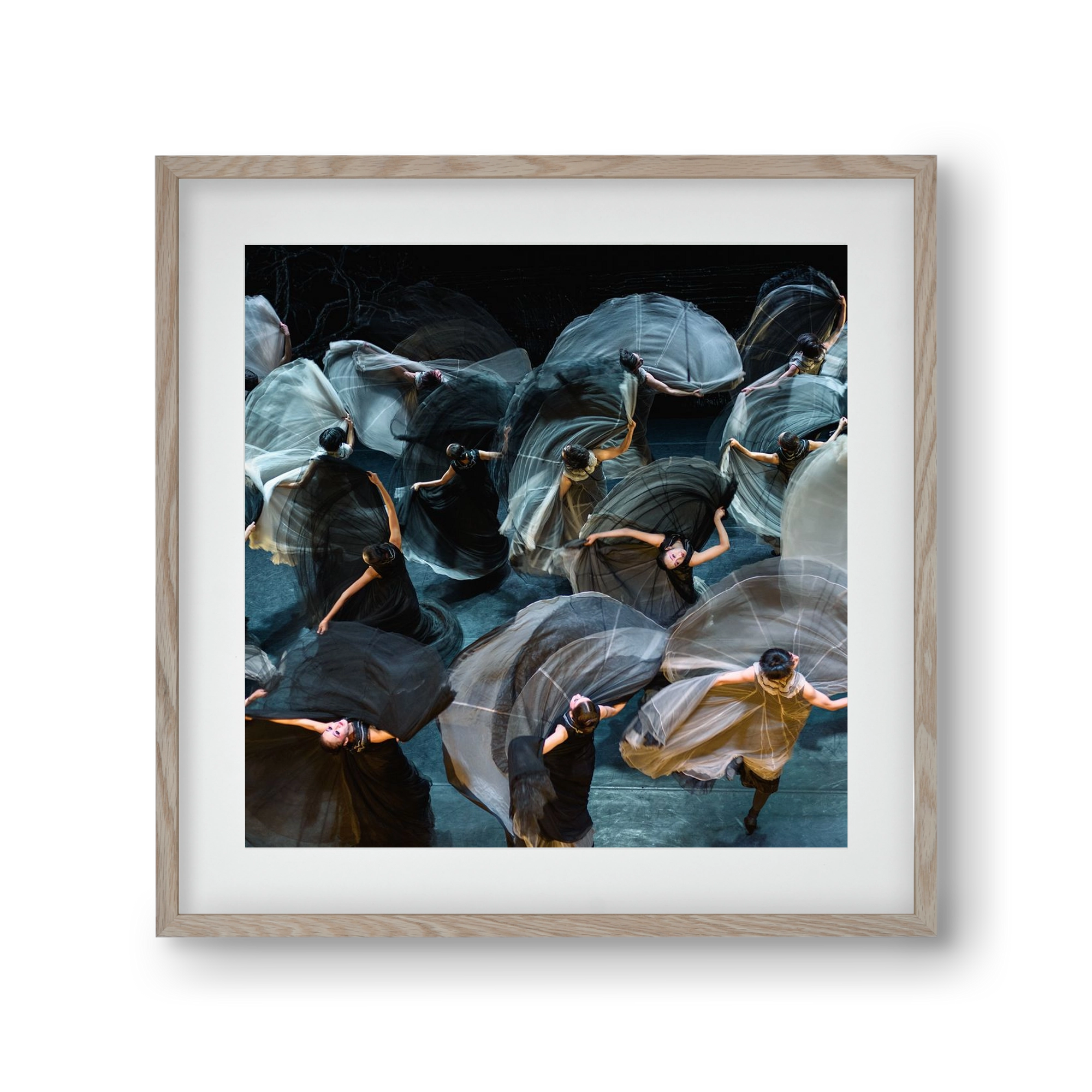 ocean of skirts 2 square, 30x30 cm (20x20 cm), Tölgy keret, paszpartuval