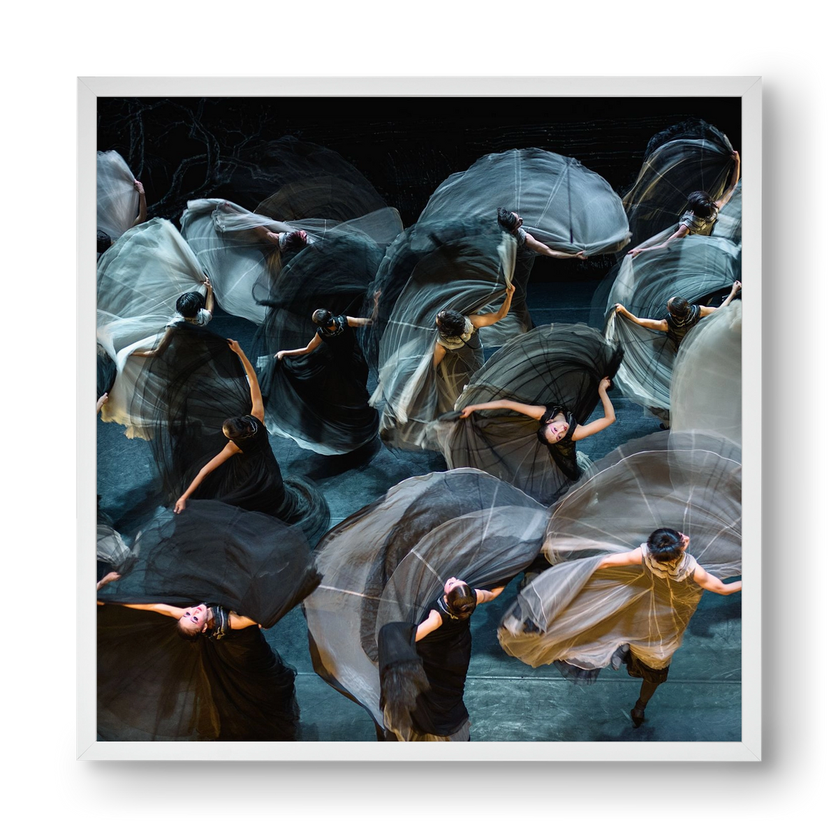 ocean of skirts 2 square, 40x40 cm (40x40 cm), Fehér keret