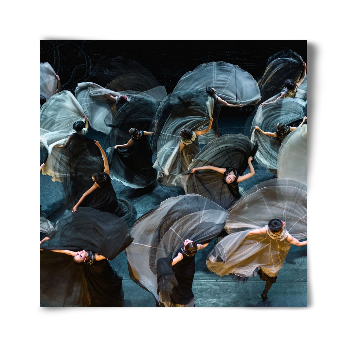 ocean of skirts 2 square, 40x40 cm, Keret nélkül