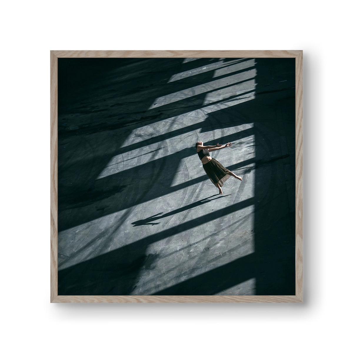 fallin', 30x30 cm (30x30 cm), Tölgy keret