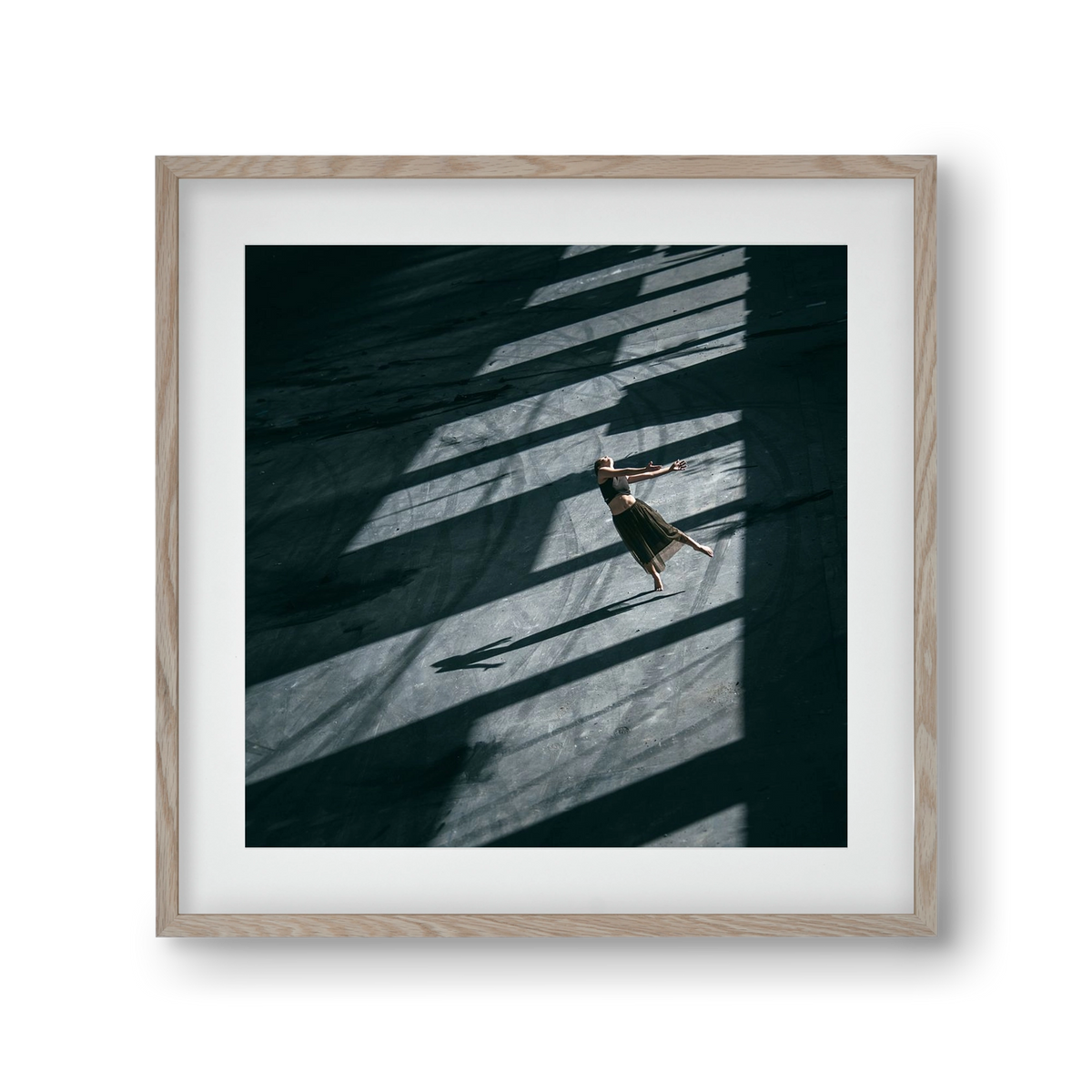 fallin', 30x30 cm (20x20 cm), Tölgy keret, paszpartuval