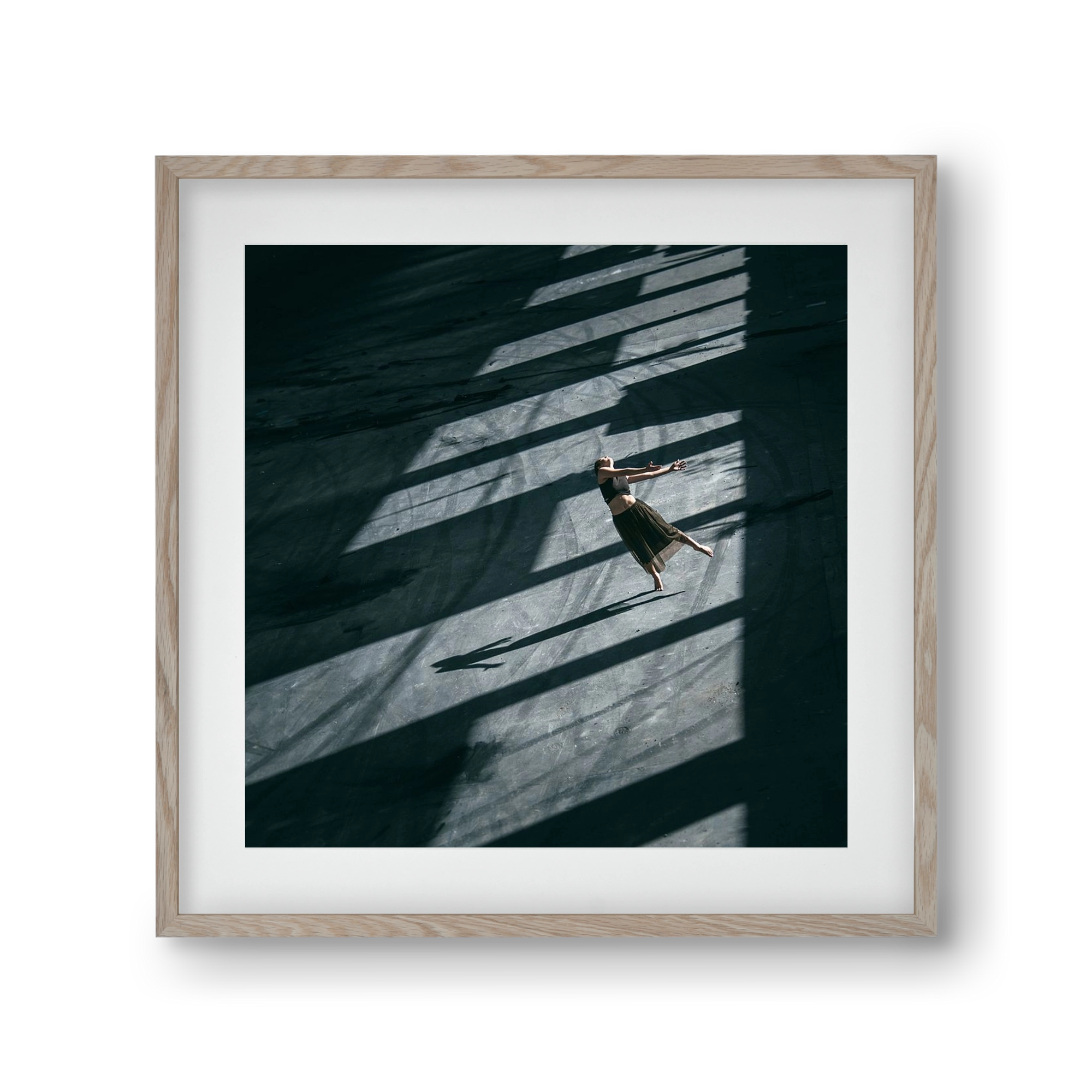 fallin', 30x30 cm (20x20 cm), Tölgy keret, paszpartuval