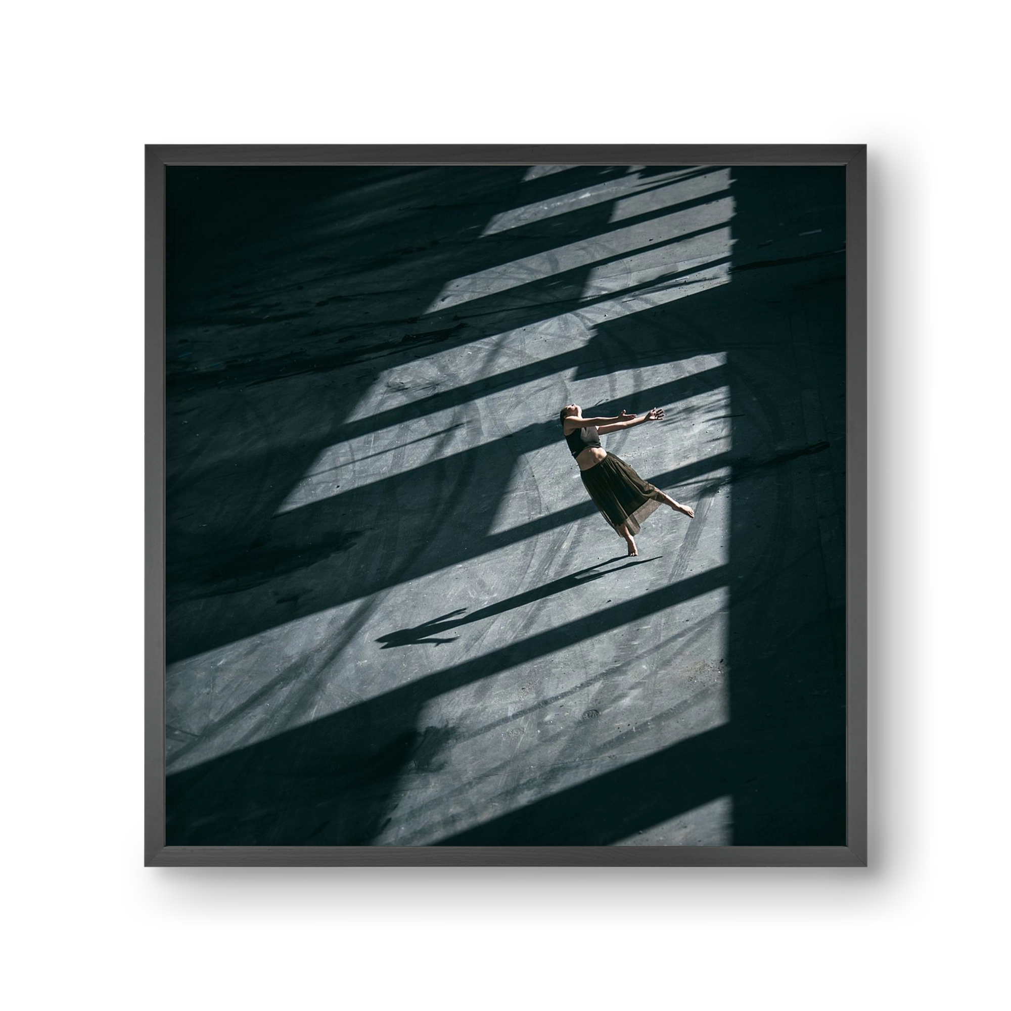fallin', 30x30 cm (30x30 cm), Fekete keret