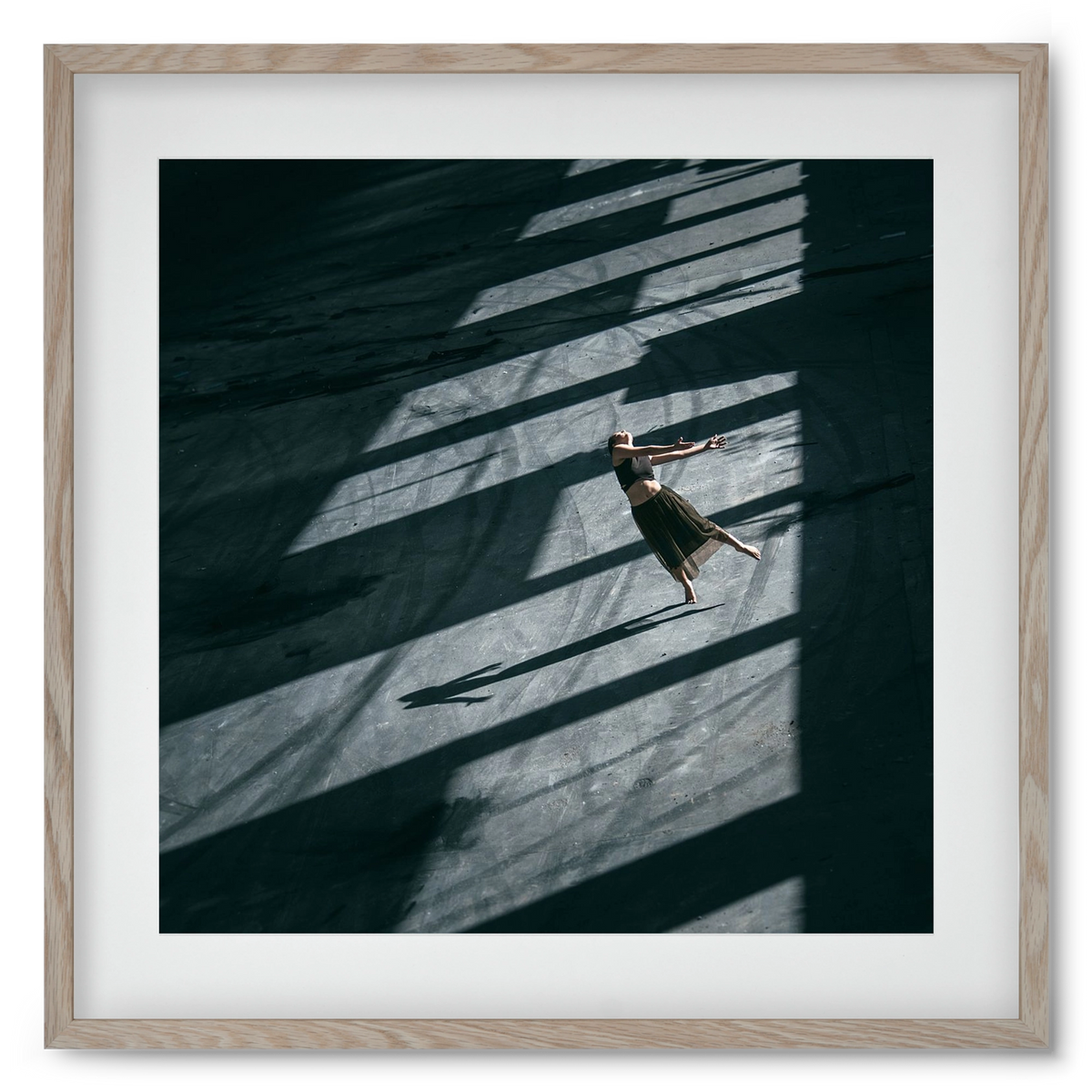 fallin', 50x50 cm (40x40 cm), Tölgy keret, paszpartuval