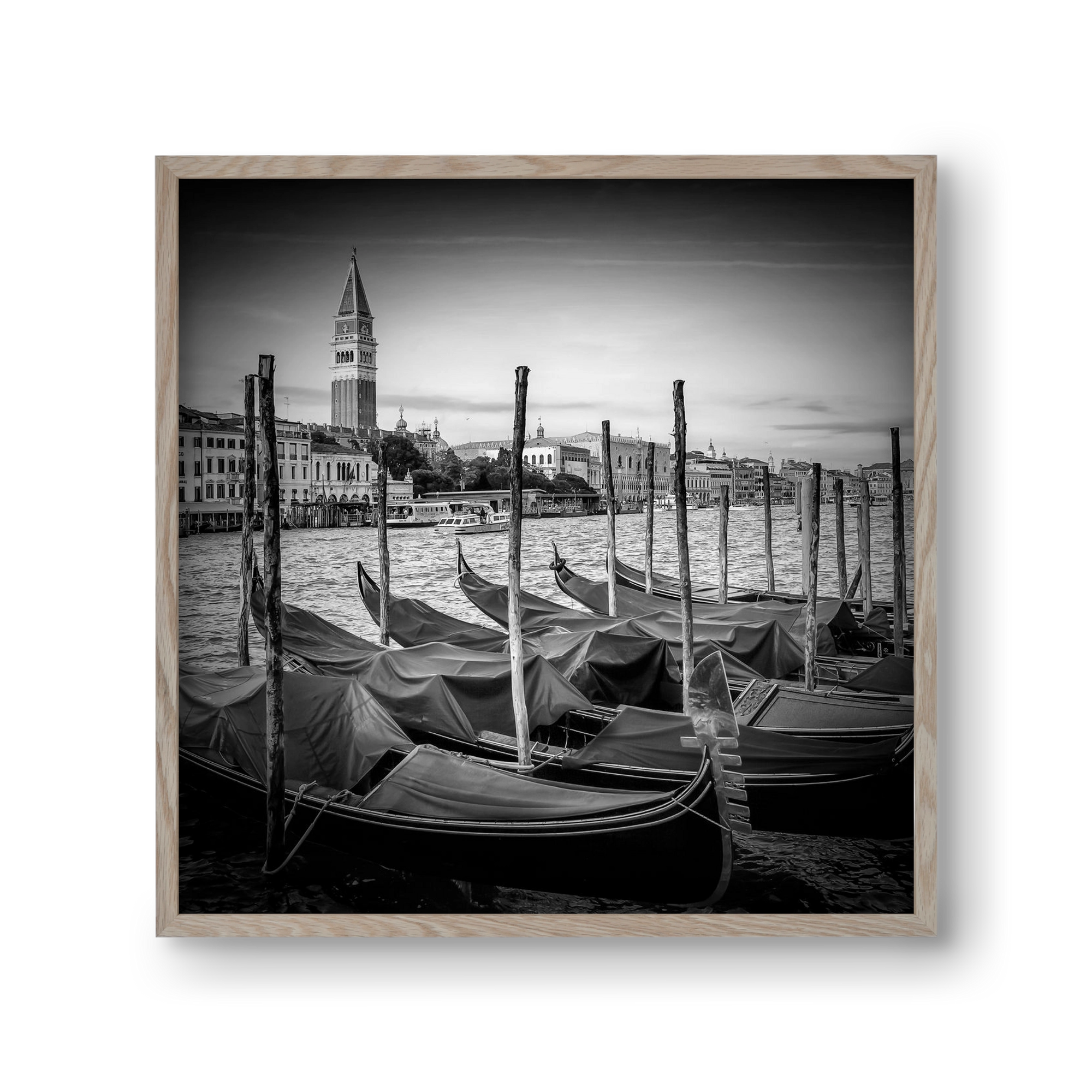 VENICE Grand Canal and St Mark's Campanile | Monochrome, 30x30 cm (30x30 cm), Tölgy keret
