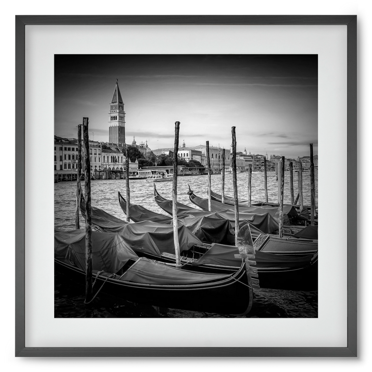 VENICE Grand Canal and St Mark's Campanile | Monochrome, 50x50 cm (40x40 cm), Fekete keret, paszpartuval
