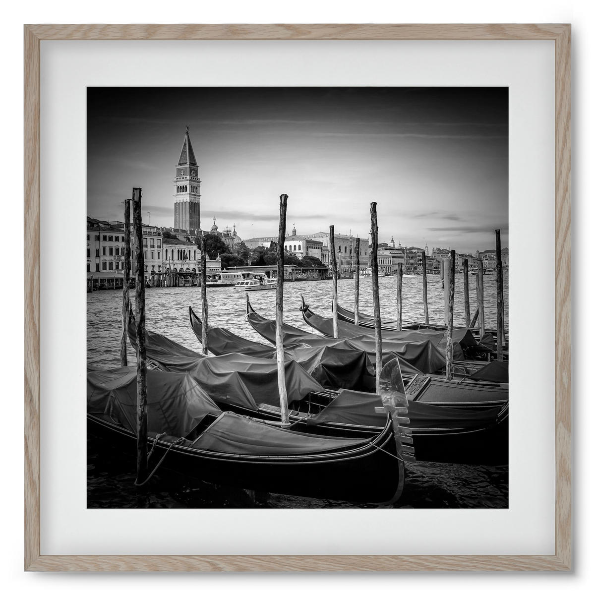 VENICE Grand Canal and St Mark's Campanile | Monochrome, 50x50 cm (40x40 cm), Tölgy keret, paszpartuval