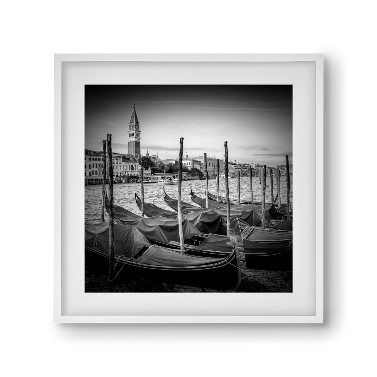 VENICE Grand Canal and St Mark's Campanile | Monochrome, 30x30 cm (20x20 cm), Fehér keret, paszpartuval