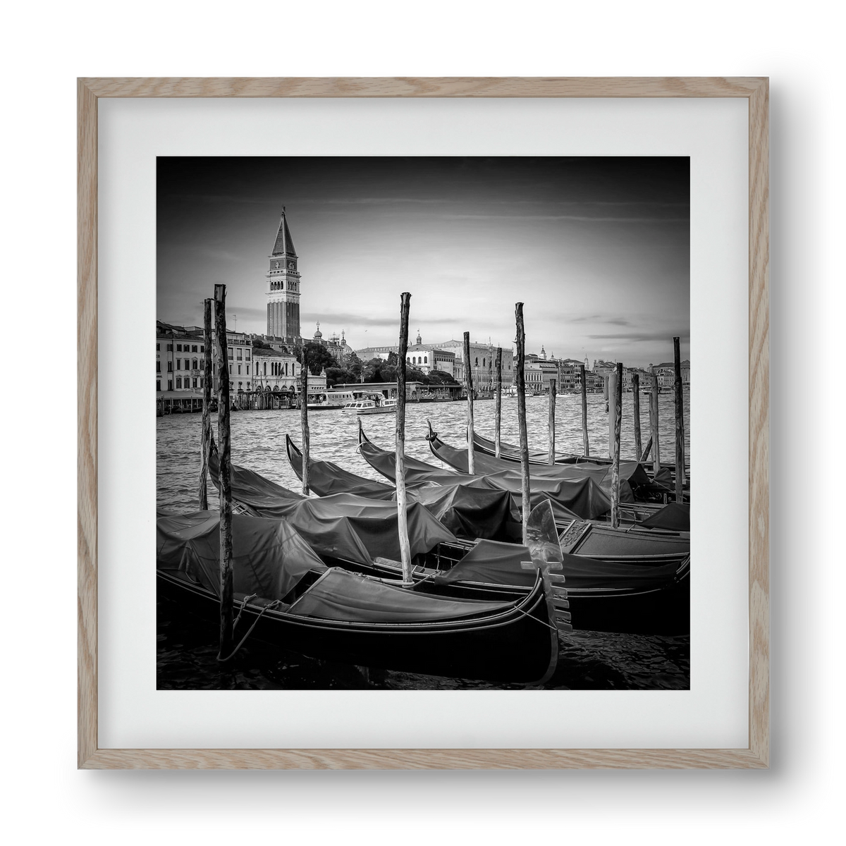 VENICE Grand Canal and St Mark's Campanile | Monochrome, 40x40 cm (30x30 cm), Tölgy keret, paszpartuval