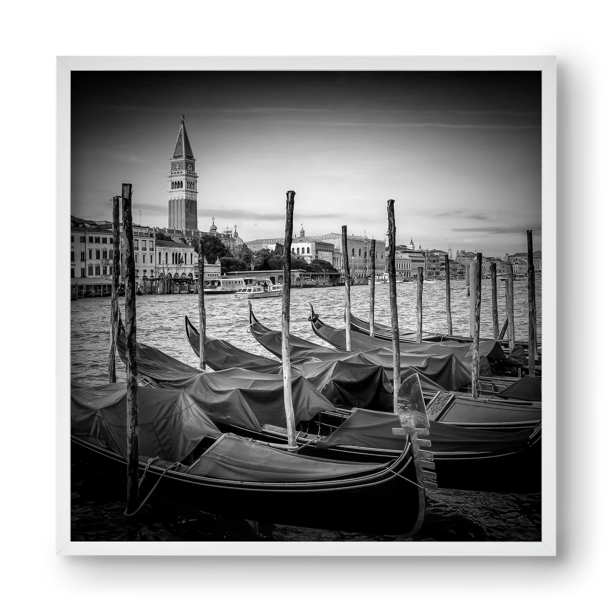 VENICE Grand Canal and St Mark's Campanile | Monochrome, 40x40 cm (40x40 cm), Fehér keret