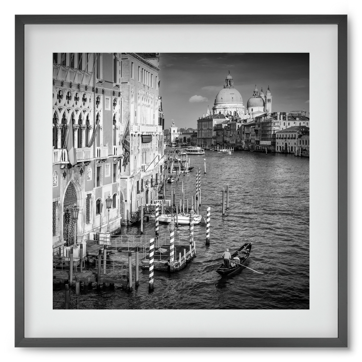 VENICE Canal Grande & Santa Maria della Salute | Monochrome, 50x50 cm (40x40 cm), Fekete keret, paszpartuval