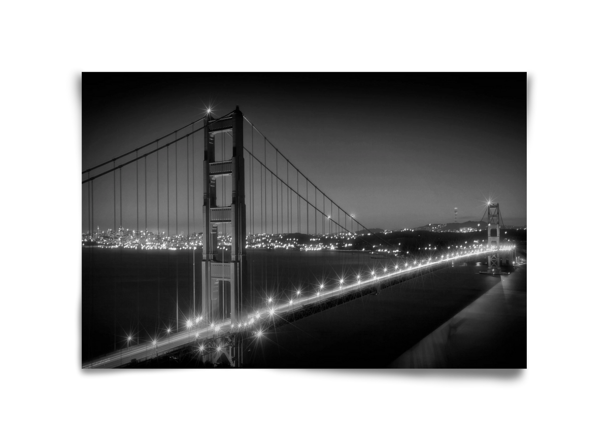 Evening Cityscape of Golden Gate Bridge | Monochrome, 45x30 cm, Keret nélkül