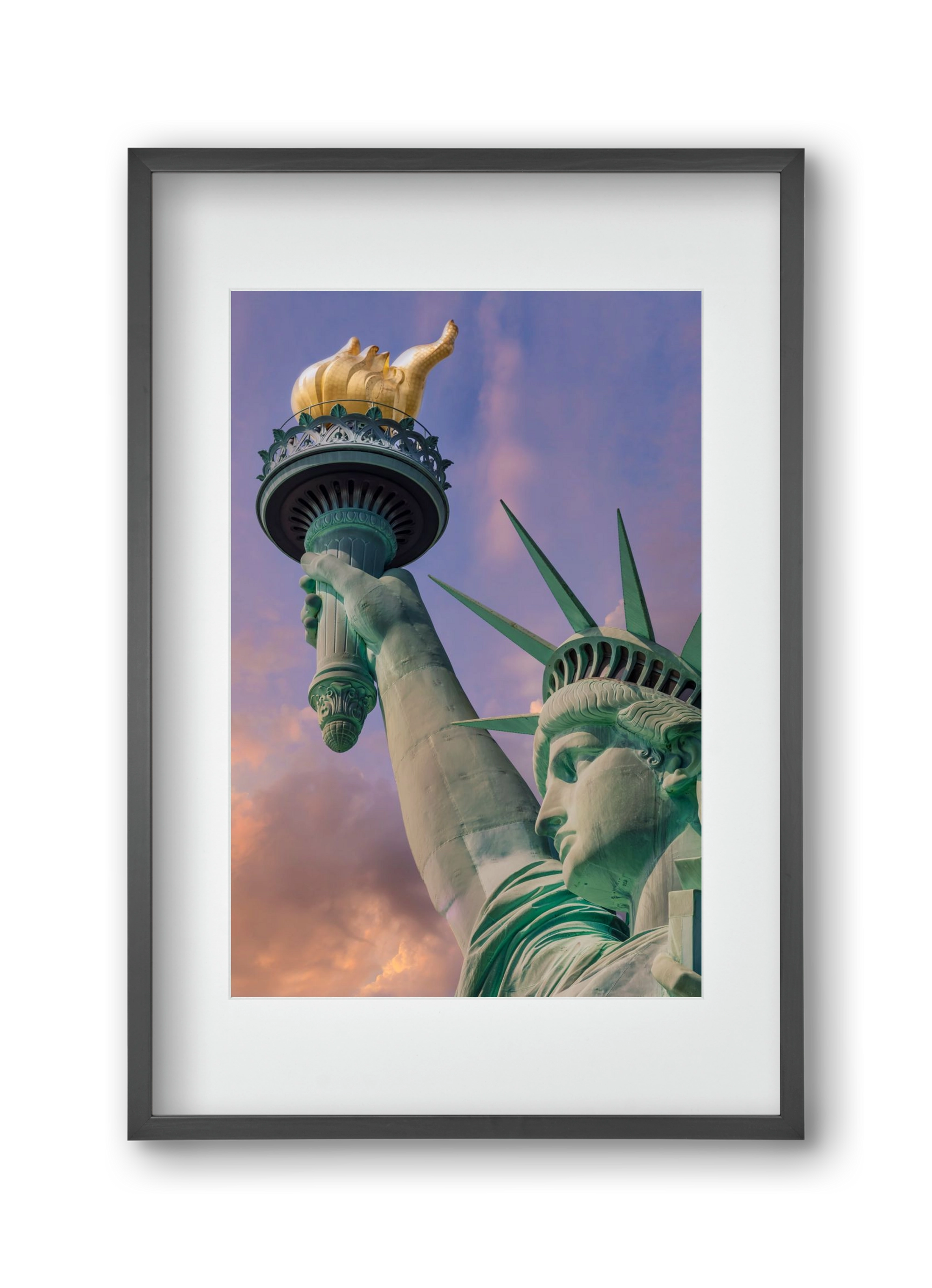 NEW YORK CITY Statue of Liberty at sunset, 30x45 cm (20x30 cm), Fekete keret, paszpartuval