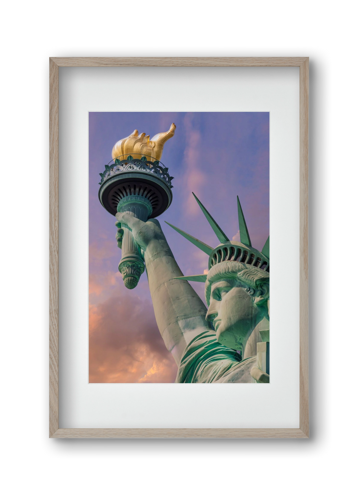 NEW YORK CITY Statue of Liberty at sunset, 30x45 cm (20x30 cm), Tölgy keret, paszpartuval