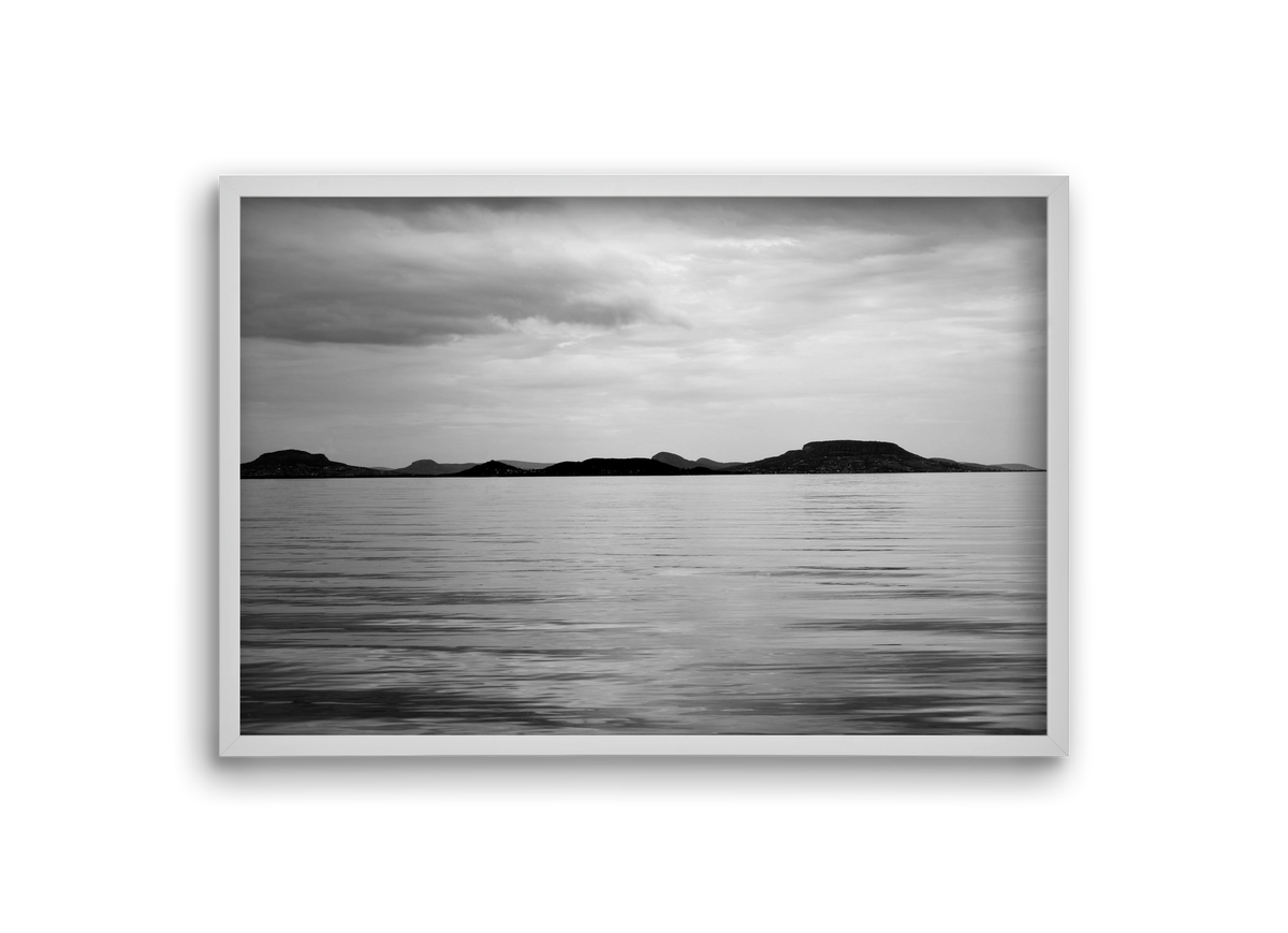 Horizontal witness, 30x20 cm (30x20 cm), Fehér keret