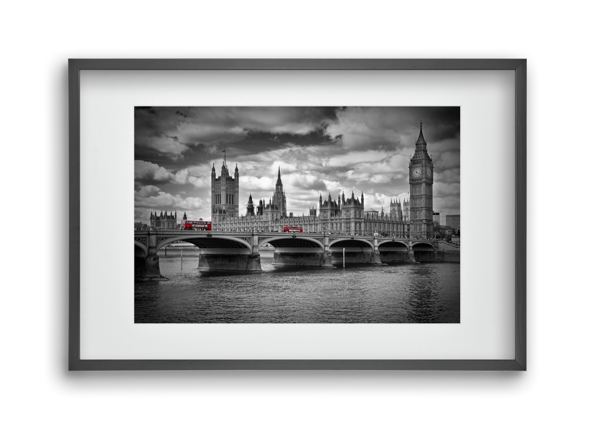 LONDON Westminster Bridge and red buses, 45x30 cm (30x20 cm), Fekete keret, paszpartuval
