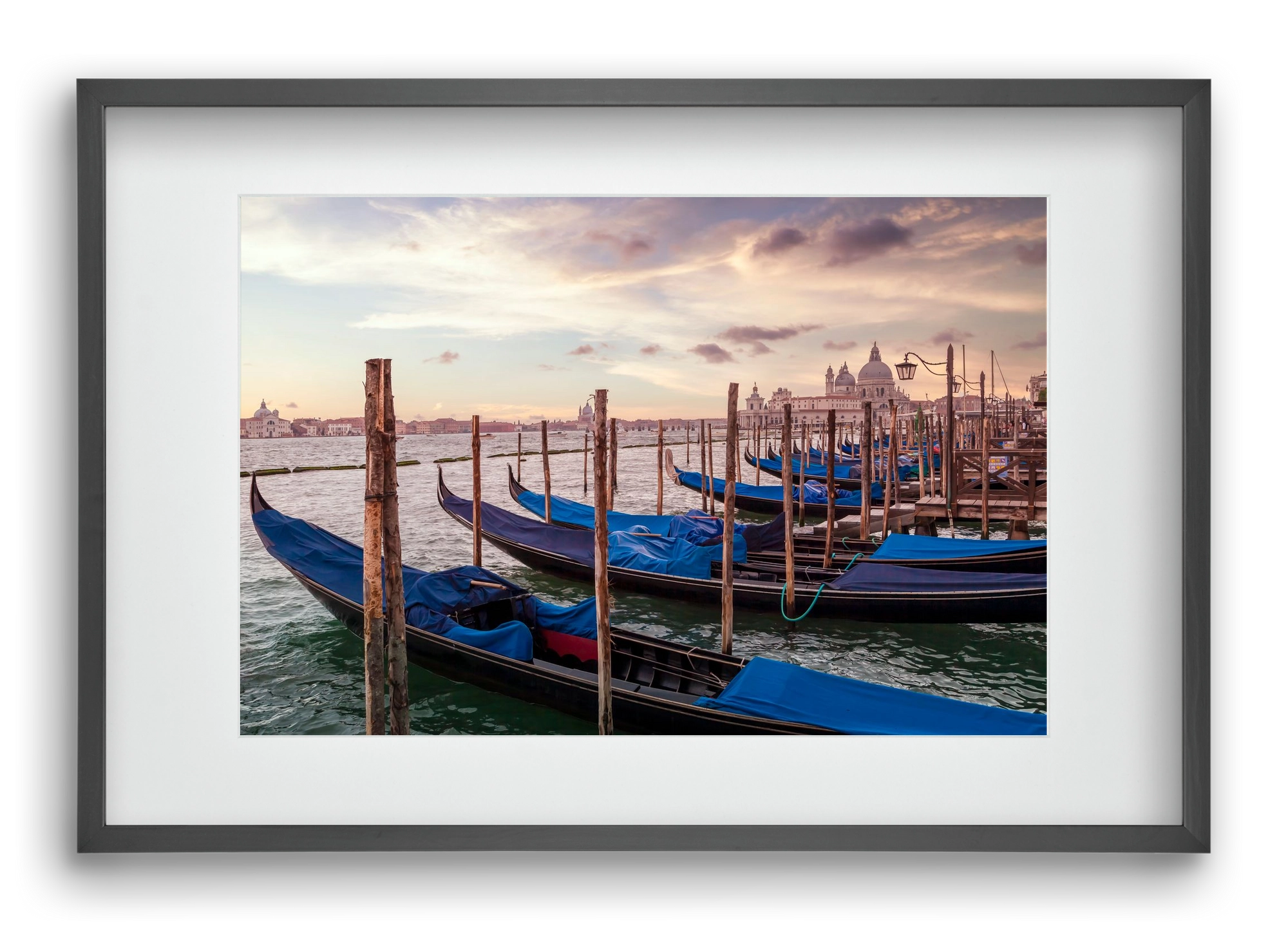 VENICE Gondolas & Santa Maria della Salute , 60x40 cm (45x30 cm), Fekete keret, paszpartuval