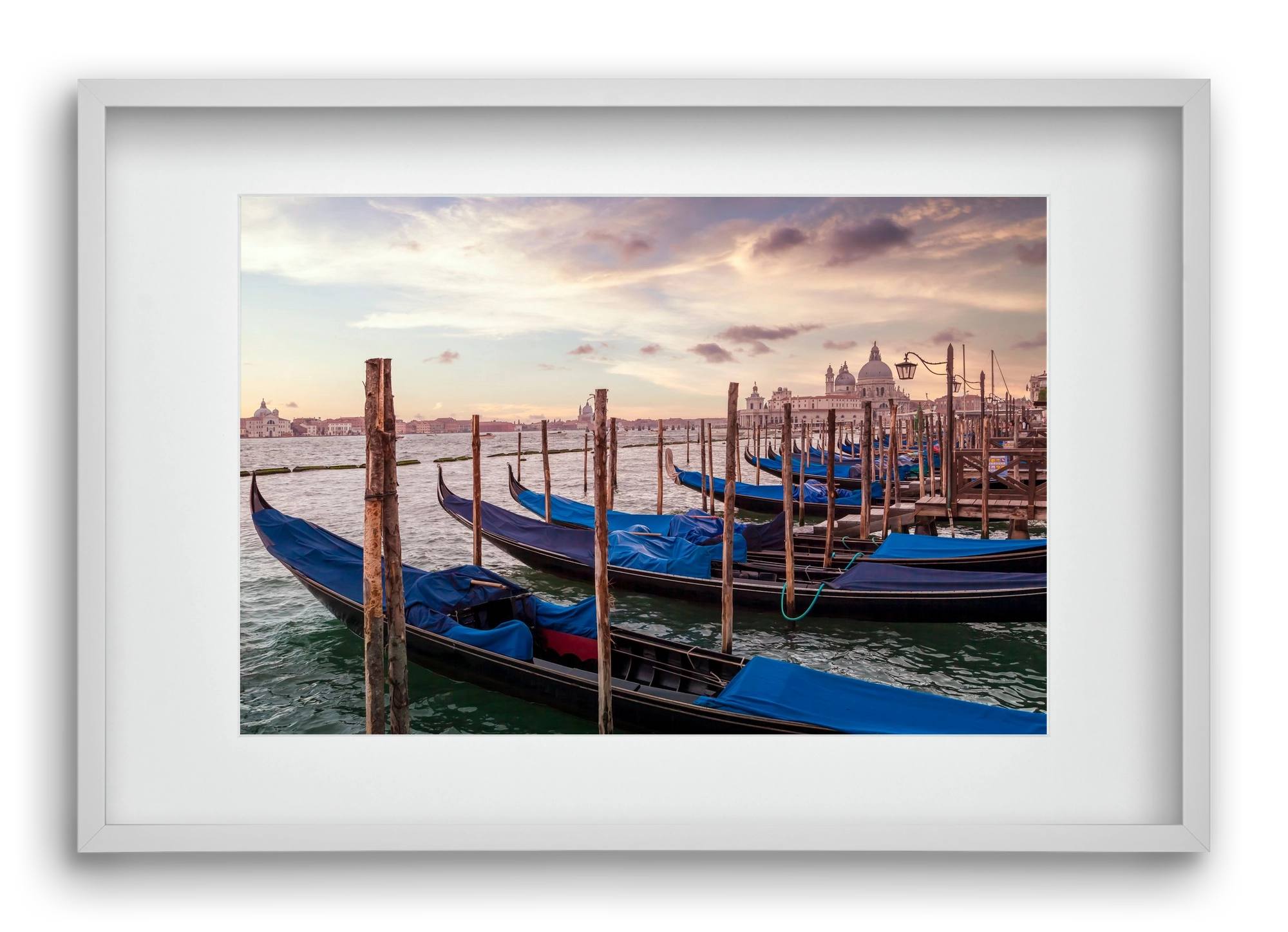 VENICE Gondolas & Santa Maria della Salute , 60x40 cm (45x30 cm), Fehér keret, paszpartuval