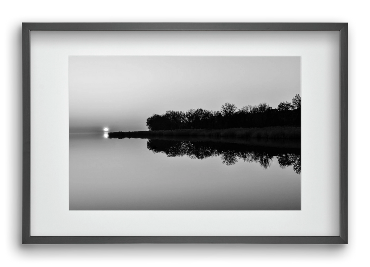 Corner, 60x40 cm (45x30 cm), Fekete keret, paszpartuval