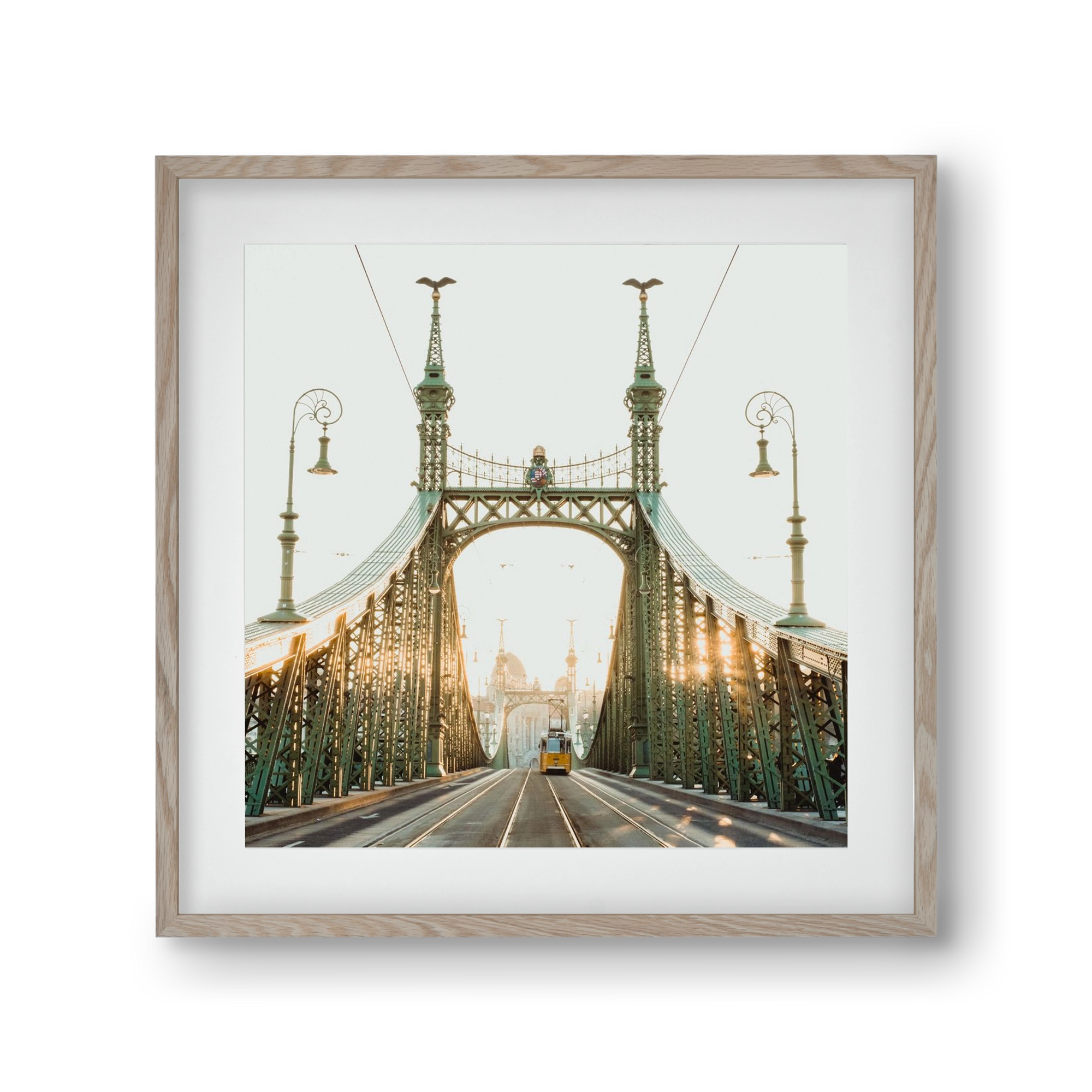Liberty Bridge Sunset , 30x30 cm (20x20 cm), Tölgy keret, paszpartuval