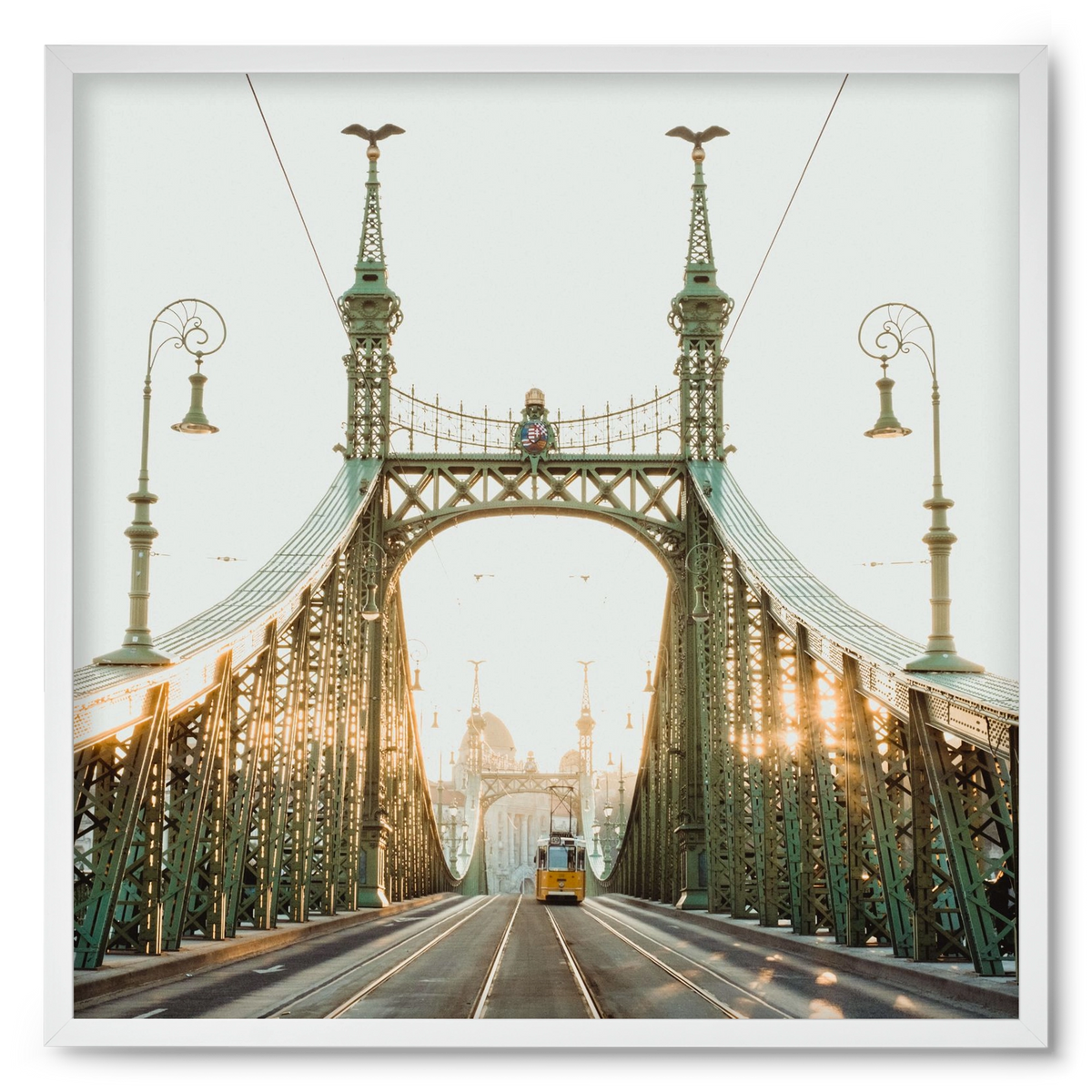 Liberty Bridge Sunset , 50x50 cm (50x50 cm), Fehér keret