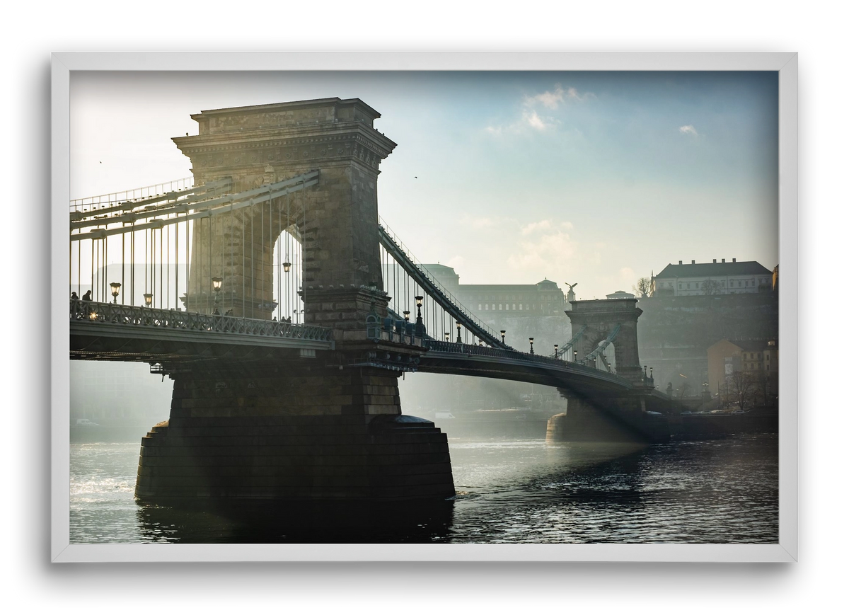 ChainBridge, 60x40 cm (60x40 cm), Fehér keret