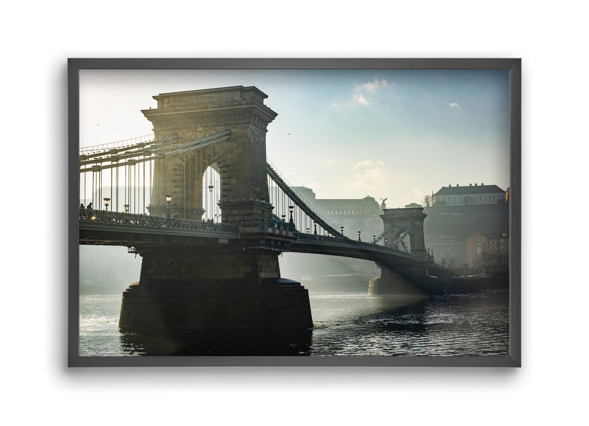 ChainBridge, 45x30 cm (45x30 cm), Fekete keret