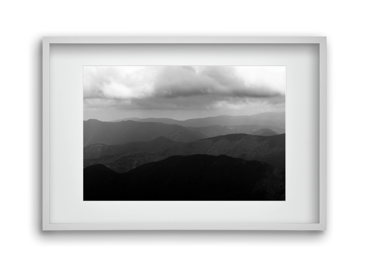 over layers, 45x30 cm (30x20 cm), Fehér keret, paszpartuval