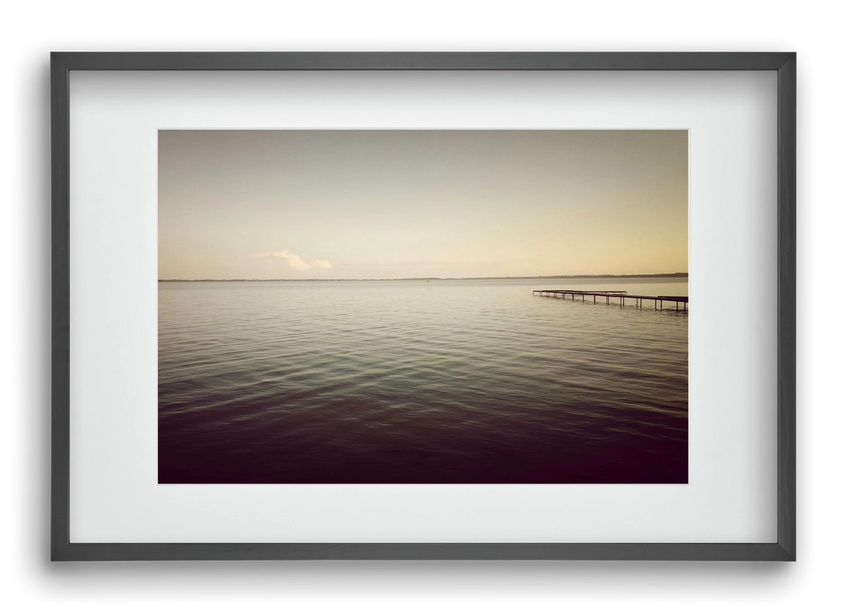 away from, 60x40 cm (45x30 cm), Fekete keret, paszpartuval