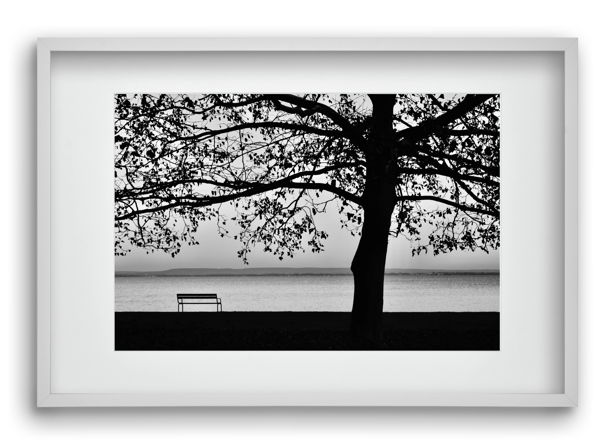 Badacsony part, 60x40 cm (45x30 cm), Fehér keret, paszpartuval