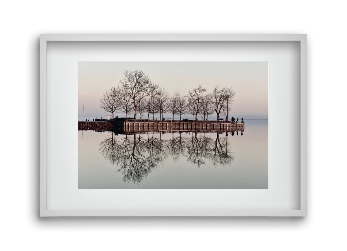 Helas Silver, 45x30 cm (30x20 cm), Fehér keret, paszpartuval