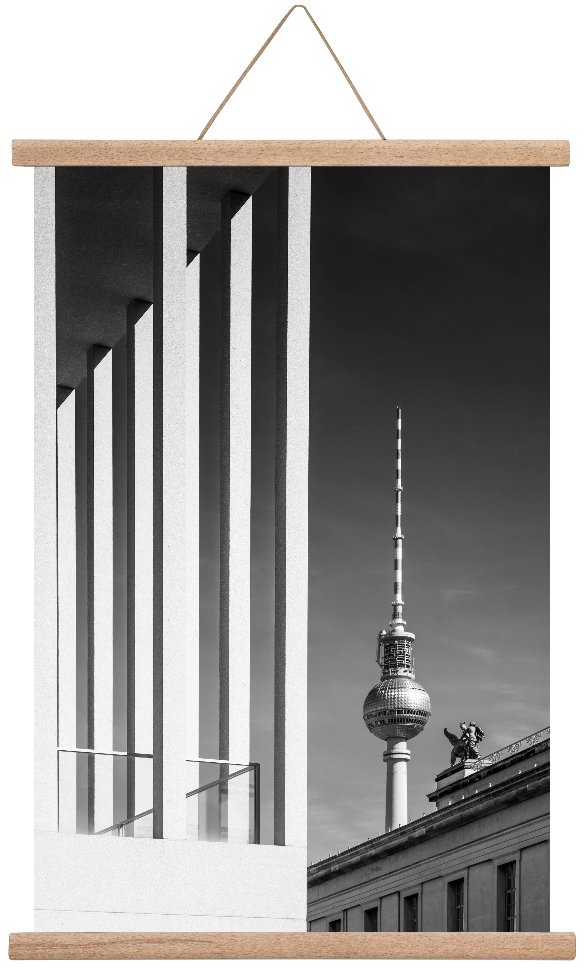 BERLIN Television Tower & Museum Island | Monochrome, 40x60 cm (40x60 cm), Tölgy akasztó