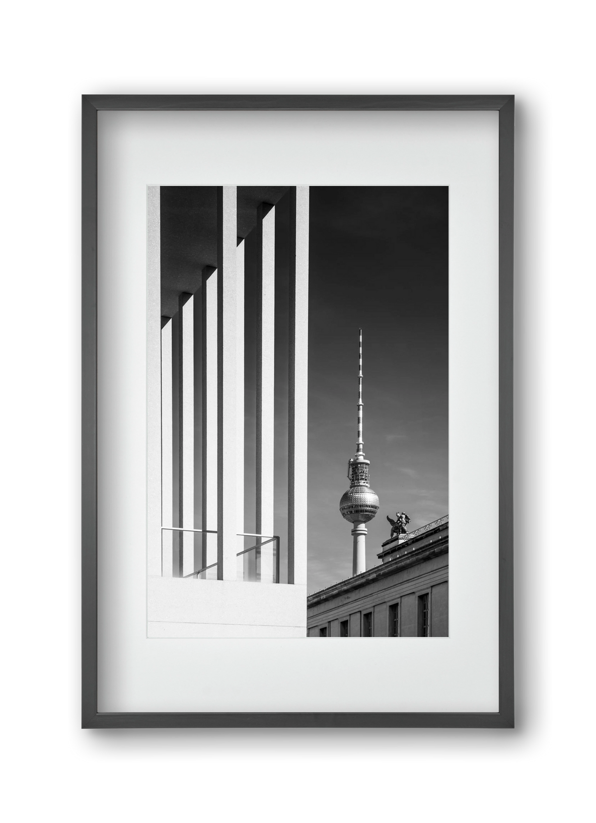 BERLIN Television Tower & Museum Island | Monochrome, 30x45 cm (20x30 cm), Fekete keret, paszpartuval