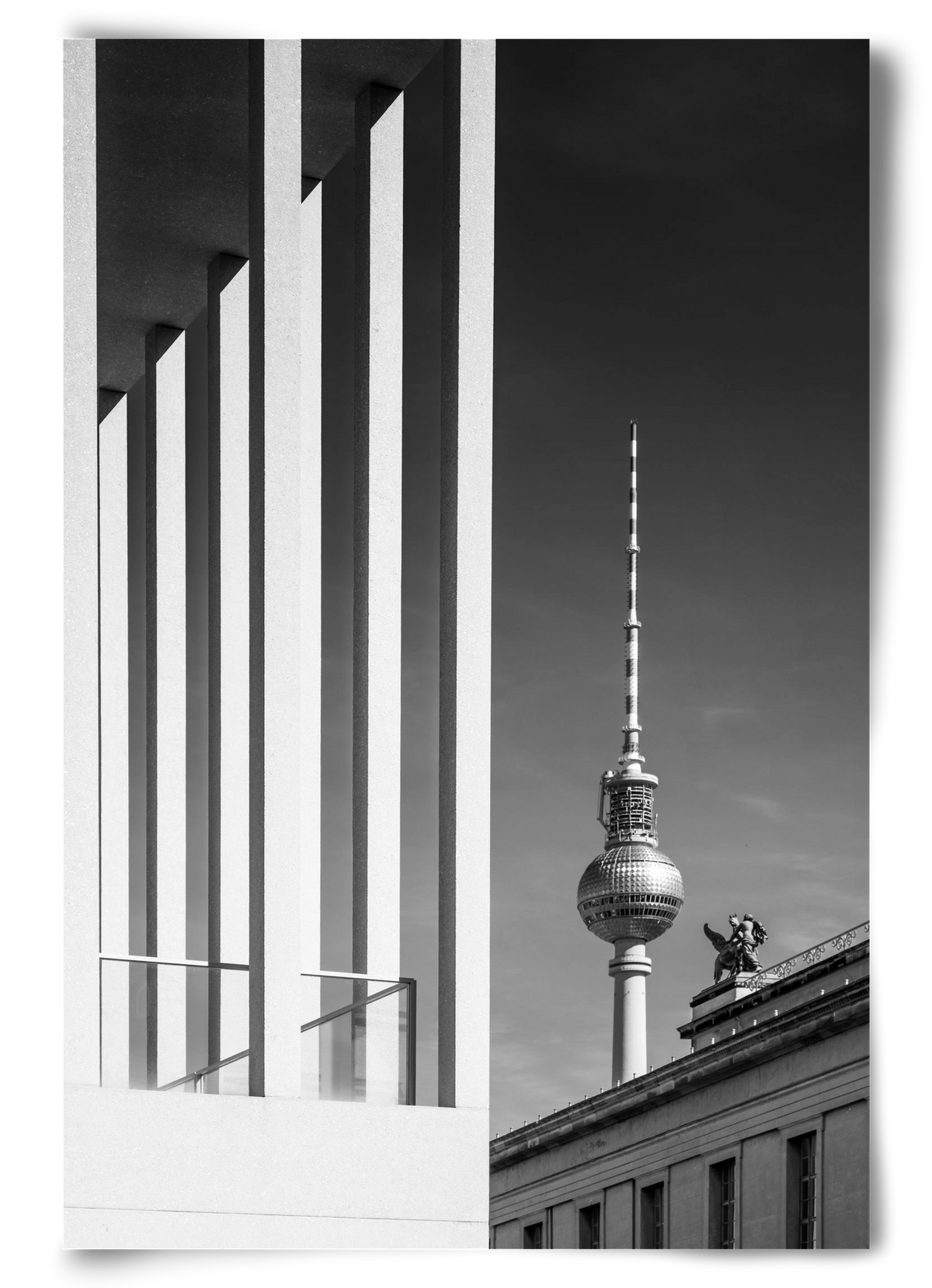 BERLIN Television Tower & Museum Island | Monochrome, 60x90 cm, Keret nélkül