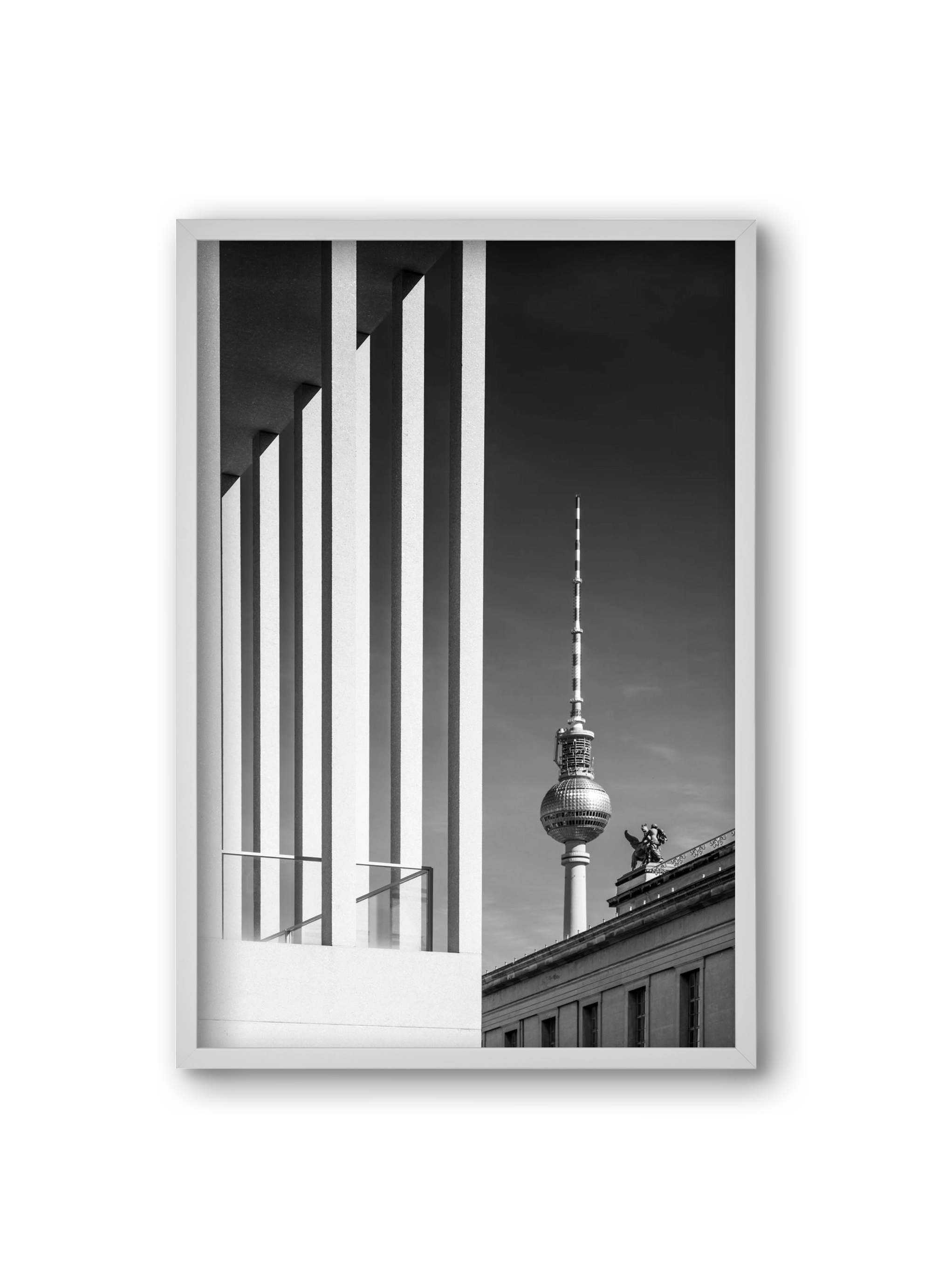 BERLIN Television Tower & Museum Island | Monochrome, 20x30 cm (20x30 cm), Fehér keret