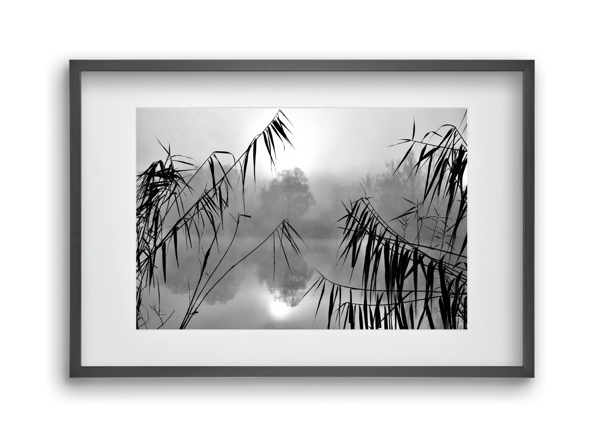 Cloud-land, 45x30 cm (30x20 cm), Fekete keret, paszpartuval