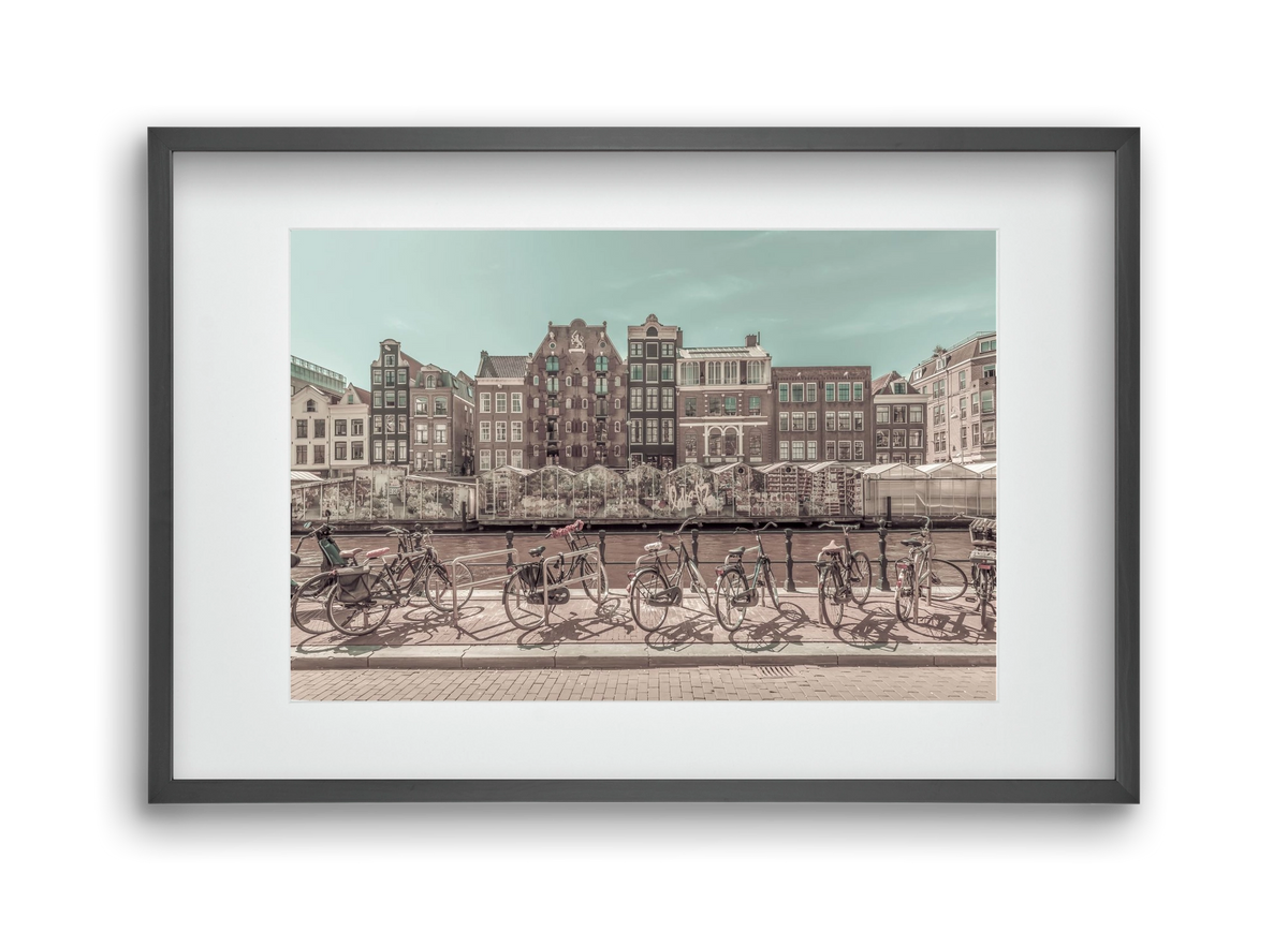 AMSTERDAM Singel Canal with Flower Market | urban vintage style, 45x30 cm (30x20 cm), Fekete keret, paszpartuval