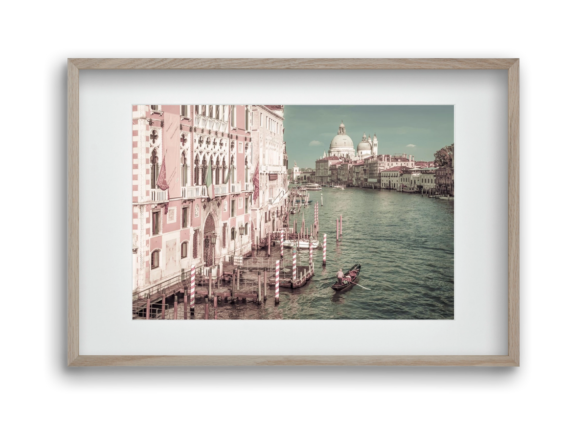 VENICE Canal Grande & Santa Maria della Salute | urban vintage, 45x30 cm (30x20 cm), Tölgy keret, paszpartuval