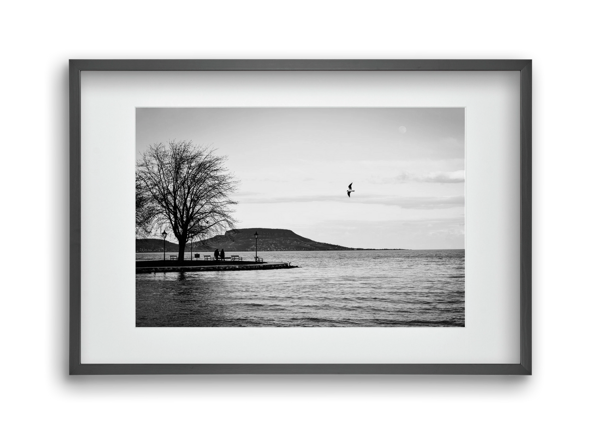 Full moon, 45x30 cm (30x20 cm), Fekete keret, paszpartuval