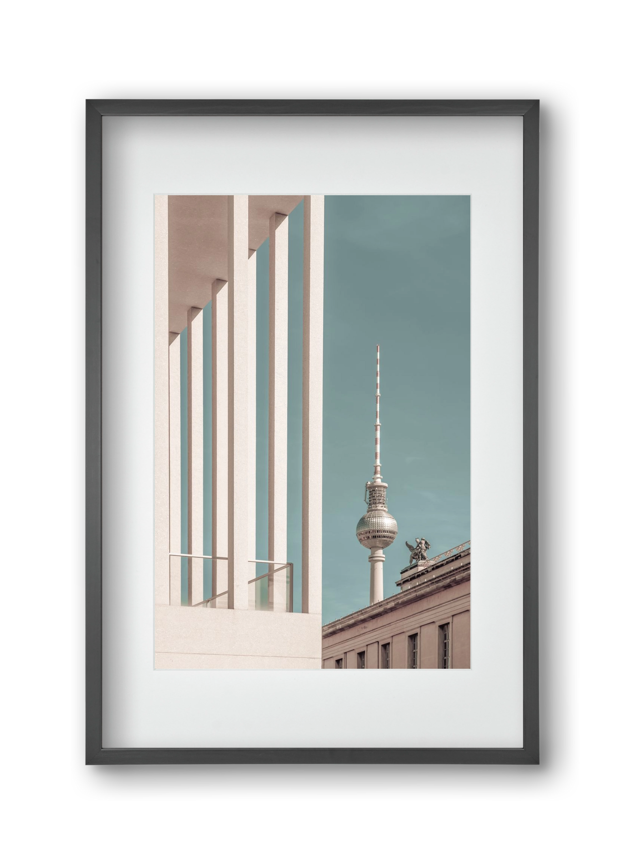 BERLIN Television Tower | urban vintage style, 30x45 cm (20x30 cm), Fekete keret, paszpartuval