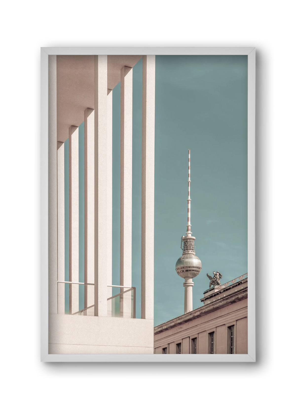 BERLIN Television Tower | urban vintage style, 30x45 cm (30x45 cm), Fehér keret