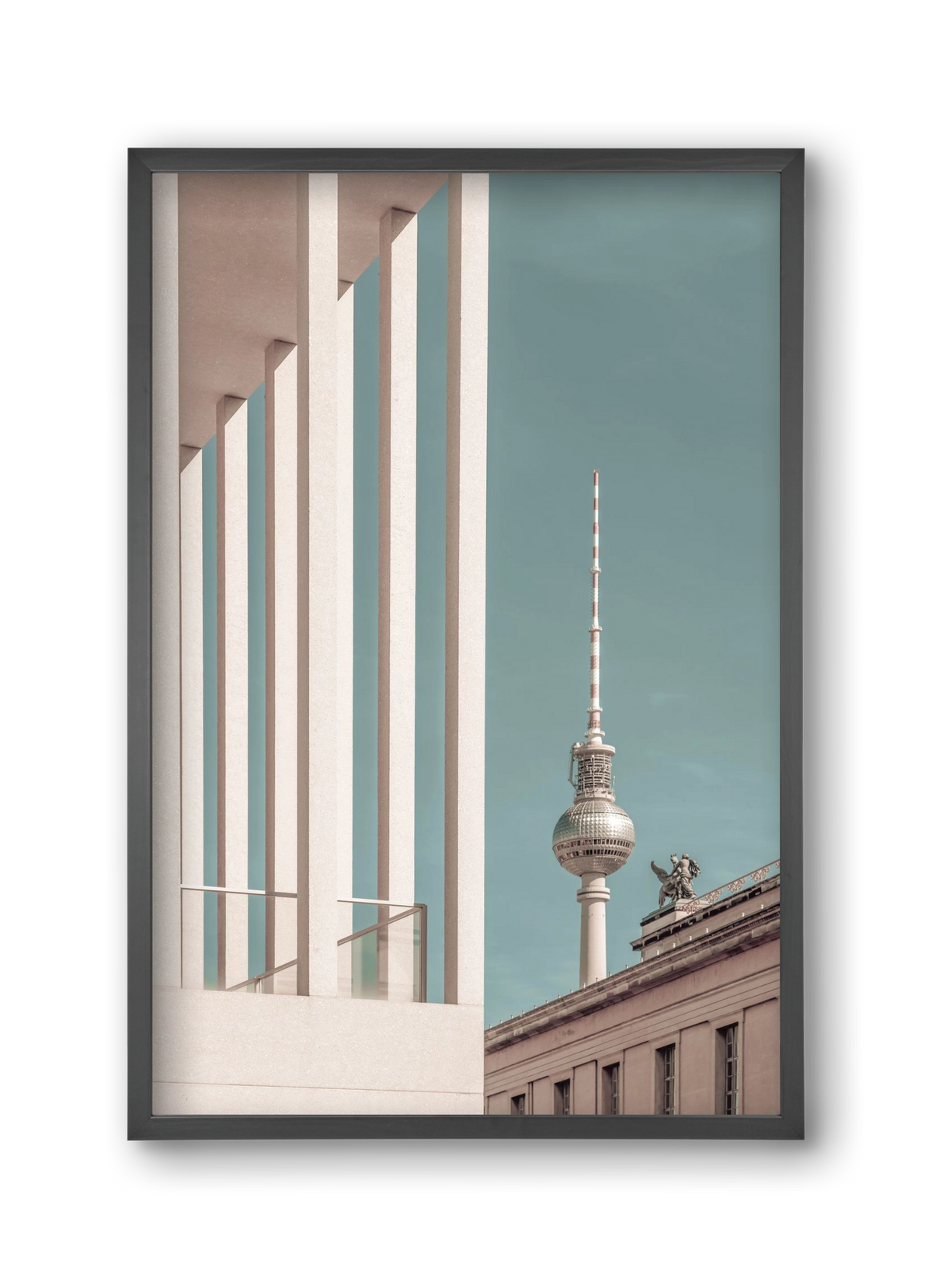 BERLIN Television Tower | urban vintage style, 30x45 cm (30x45 cm), Fekete keret