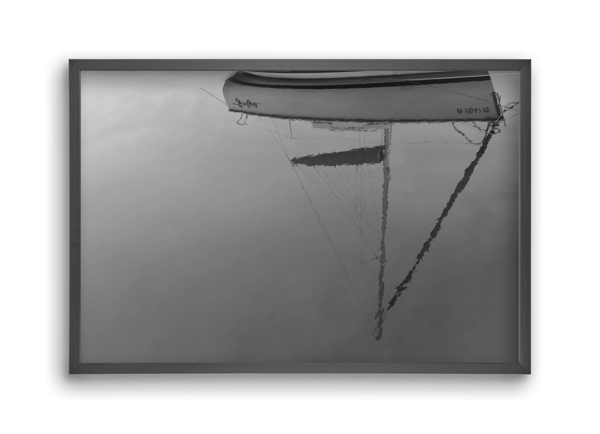 Sailing , 45x30 cm (45x30 cm), Fekete keret