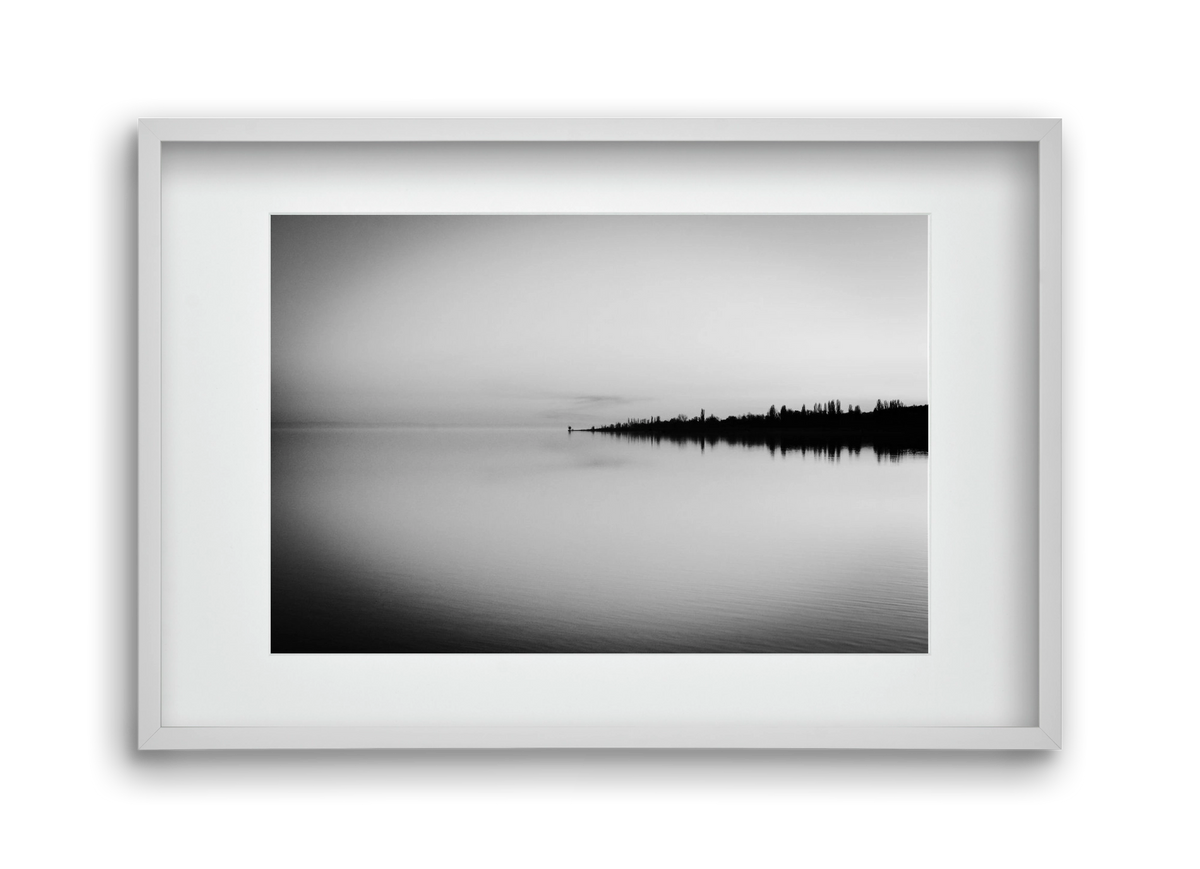 Toro, 45x30 cm (30x20 cm), Fehér keret, paszpartuval