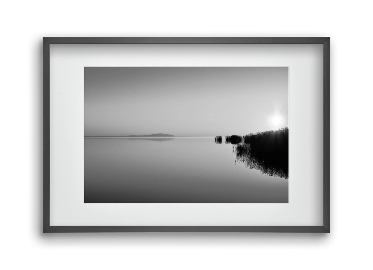 Digital Sun , 45x30 cm (30x20 cm), Fekete keret, paszpartuval