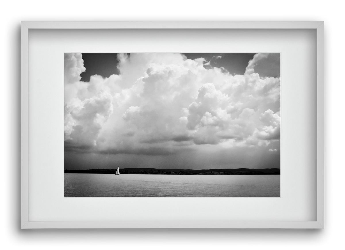 Lake Storm, 60x40 cm (45x30 cm), Fehér keret, paszpartuval