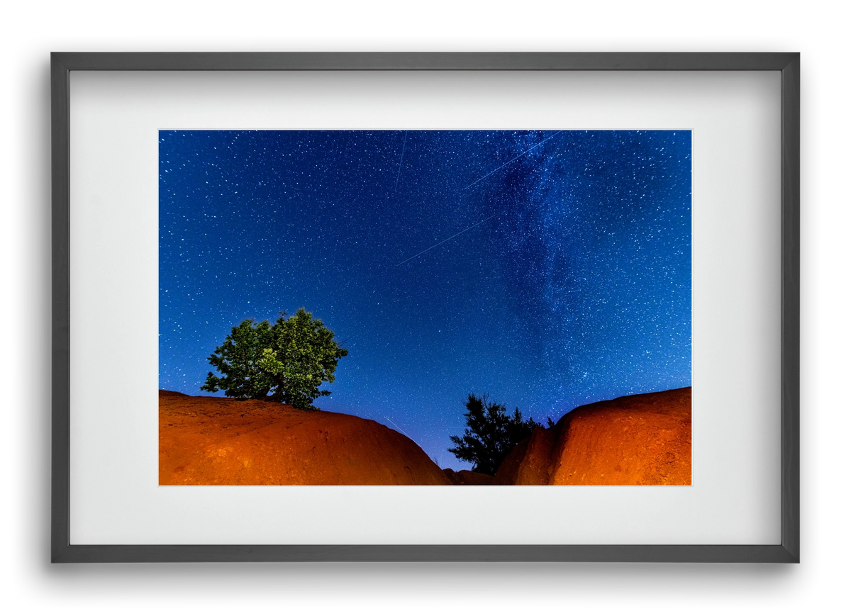 Csillagok között , 60x40 cm (45x30 cm), Fekete keret, paszpartuval